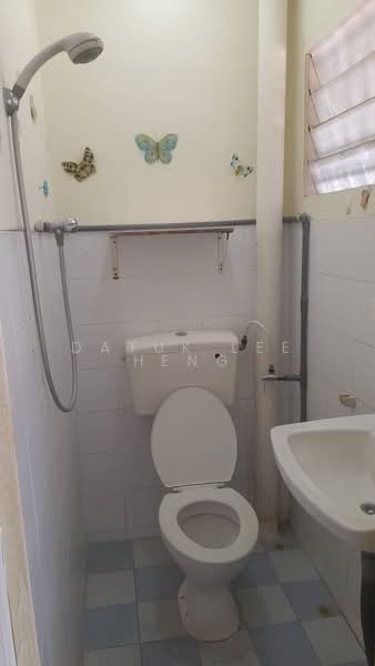 Flat for Rent at Panorama Lapangan Perdana - Datuk Lee Heng - Bathroom - PropertyGuru.com.my