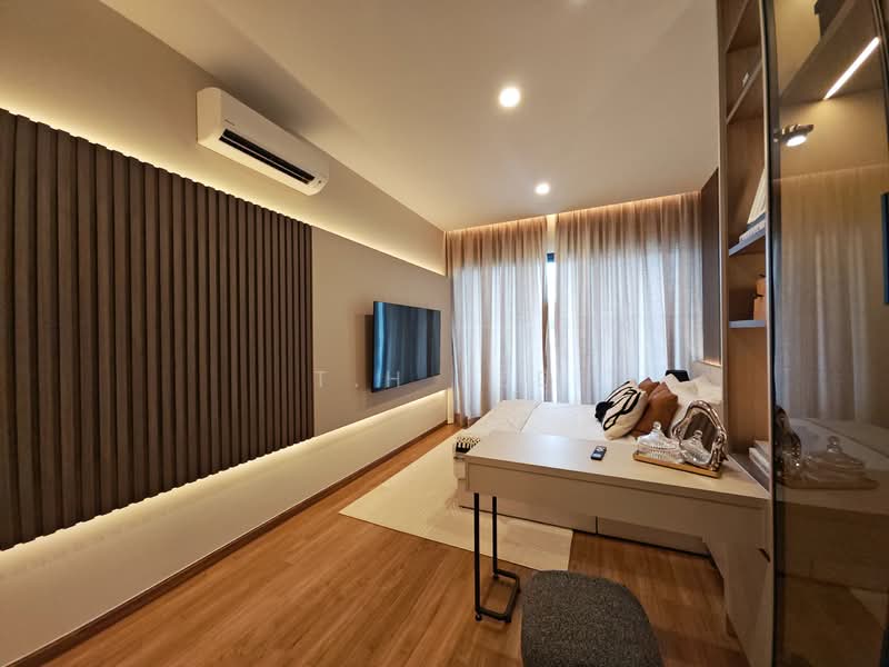Condominium for Sale at Bayu Timur Residences - T.H Lee - Bedroom - PropertyGuru.com.my