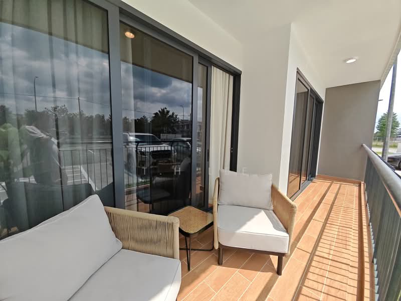 Condominium for Sale at Bayu Timur Residences - T.H Lee - Balcony - PropertyGuru.com.my