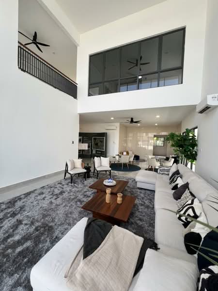Bungalow for Sale in Bukit Jelutong (Shah Alam) - Sean Chia - Living Room - PropertyGuru.com.my