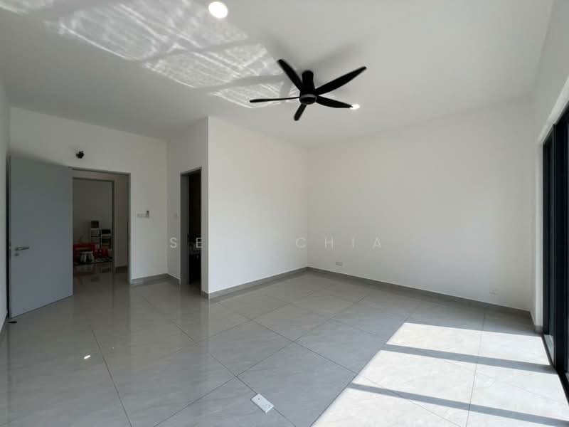 Bungalow for Sale in Bukit Jelutong (Shah Alam) - Sean Chia - Living Room - PropertyGuru.com.my
