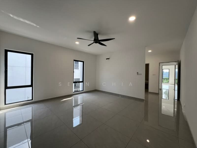 Bungalow for Sale in Bukit Jelutong (Shah Alam) - Sean Chia - Living Room - PropertyGuru.com.my