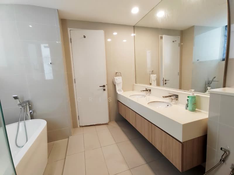 Icon Residence untuk Untuk Disewa - RM 3,500 /bulan, Feb 2026 - Master Bathroom - PropertyGuru.com.my