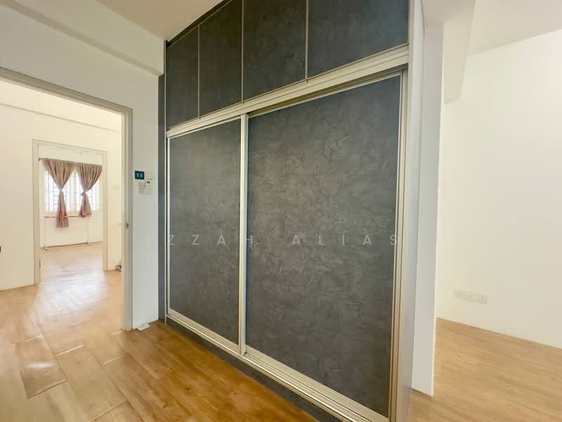 RENOVATED Double Storey Terrace Casa Green Cybersouth untuk Untuk Dijual - RM 540,000, Mac 2026 - Interior - PropertyGuru.com.my