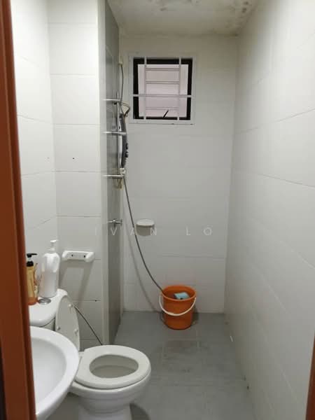 Jentayu Residensi @ Tampoi untuk Untuk Disewa - RM 1,799 /bulan, Mac 2026 - Bathroom - PropertyGuru.com.my