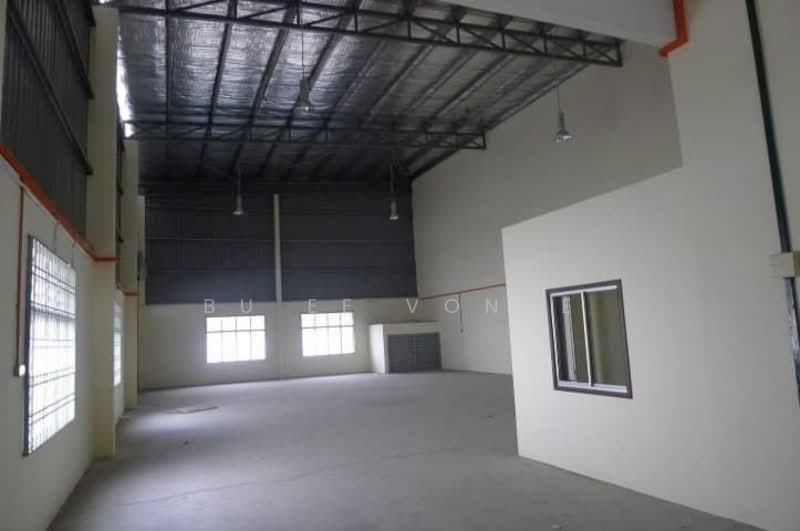 Factory for Rent in Kempas Utama (Tebrau) - Bu Ee Vonne - Interior - PropertyGuru.com.my