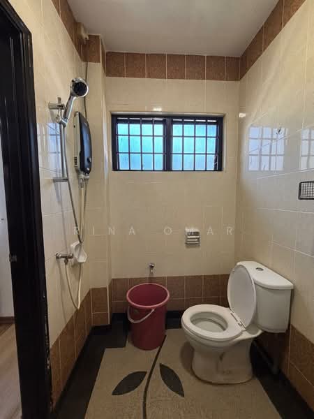 2-storey Terraced House for Rent in Meru Valley (Ipoh) - Rina Omar - Bathroom - PropertyGuru.com.my