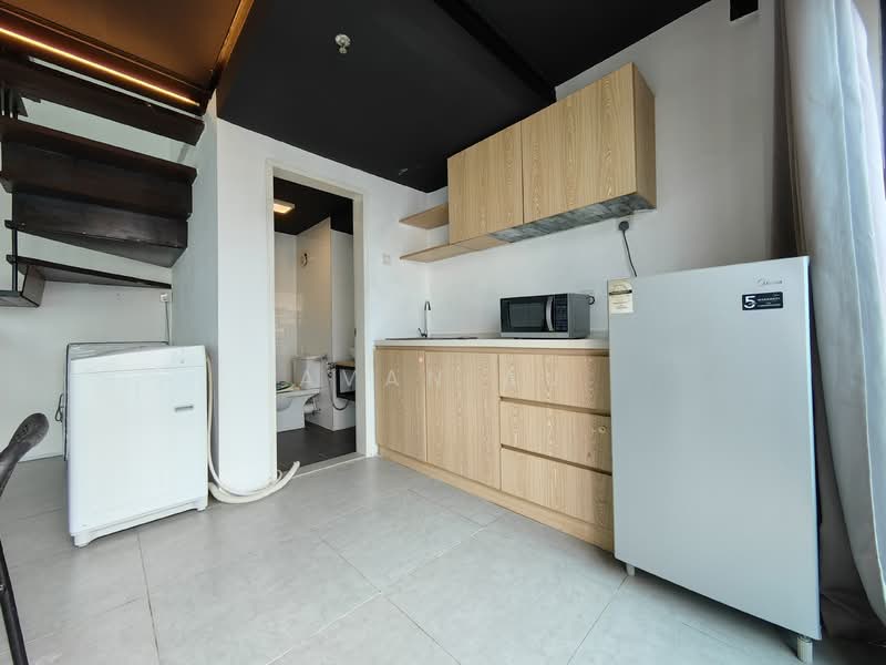 SOHO @ Empire City untuk Untuk Disewa - RM 1,400 /bulan, Feb 2026 - Kitchen - PropertyGuru.com.my