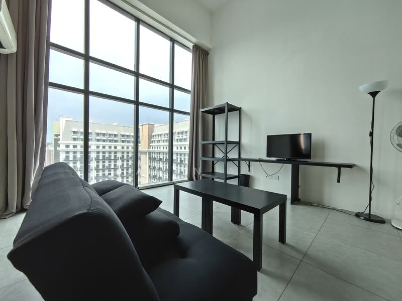 SOHO @ Empire City untuk Untuk Disewa - RM 1,400 /bulan, Feb 2026 - Living Room - PropertyGuru.com.my