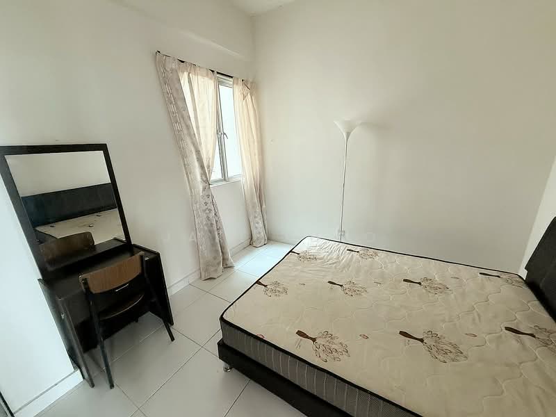 Condominium for Sale at Elit Heights @ Bayan City - Jake Khoo - Bedroom - PropertyGuru.com.my