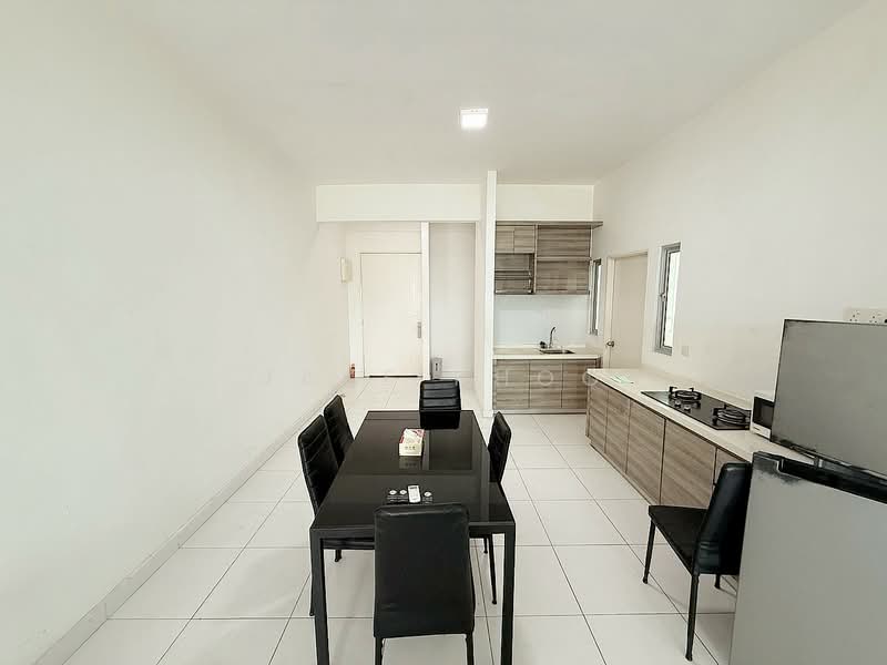 Condominium for Sale at Elit Heights @ Bayan City - Jake Khoo - Kitchen - PropertyGuru.com.my