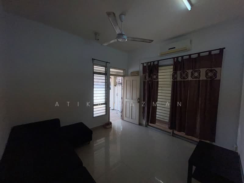 Bayu Parkville untuk Untuk Dijual - RM 350,000, Feb 2026 - Living Room - PropertyGuru.com.my