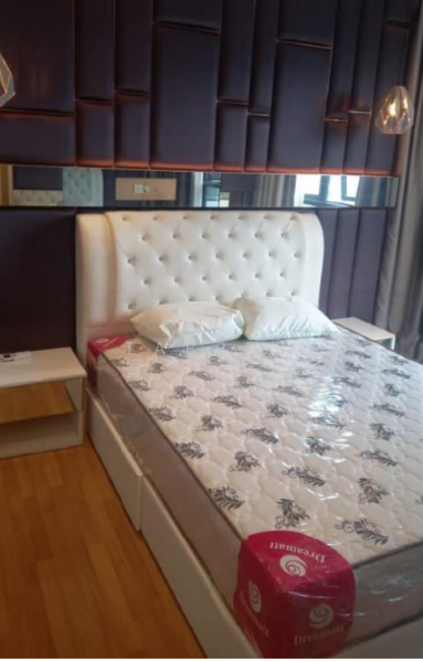 Service Residence for Rent at V Residence 2 @ Sunway Velocity - Tabber Tan - Bedroom - PropertyGuru.com.my