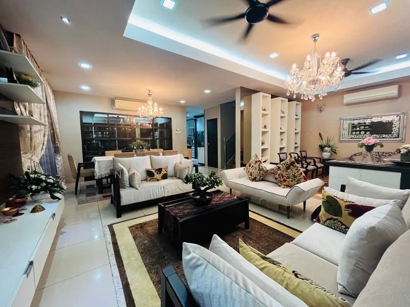Semi-Detached House for Sale in Shah Alam (Selangor) - Nurul Izza - Living Room - PropertyGuru.com.my