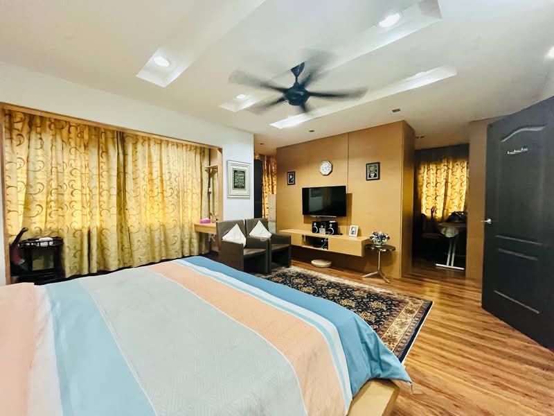 Semi-Detached House for Sale in Shah Alam (Selangor) - Nurul Izza - Bedroom - PropertyGuru.com.my