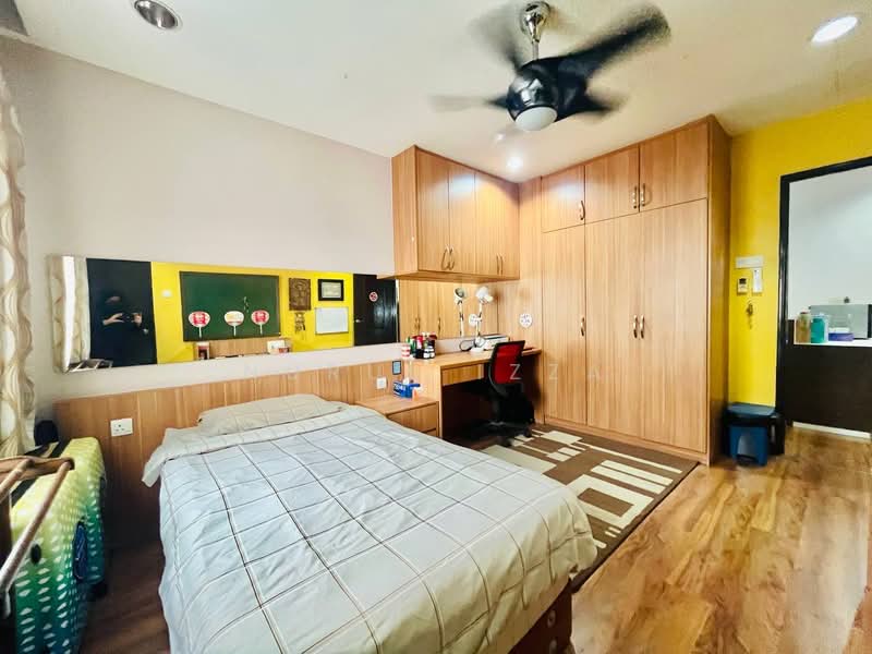 Semi-Detached House for Sale in Shah Alam (Selangor) - Nurul Izza - Bedroom - PropertyGuru.com.my