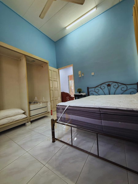 Banglo Setingkat di Kg. Pak Tuyu, Kuala Nerus, Terengganu untuk Untuk Dijual - RM 395,000, Mac 2026 - Bedroom - PropertyGuru.com.my