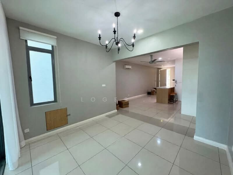 2-storey Terraced House for Sale in Cyberjaya (Selangor) - Loges . - Living Room - PropertyGuru.com.my