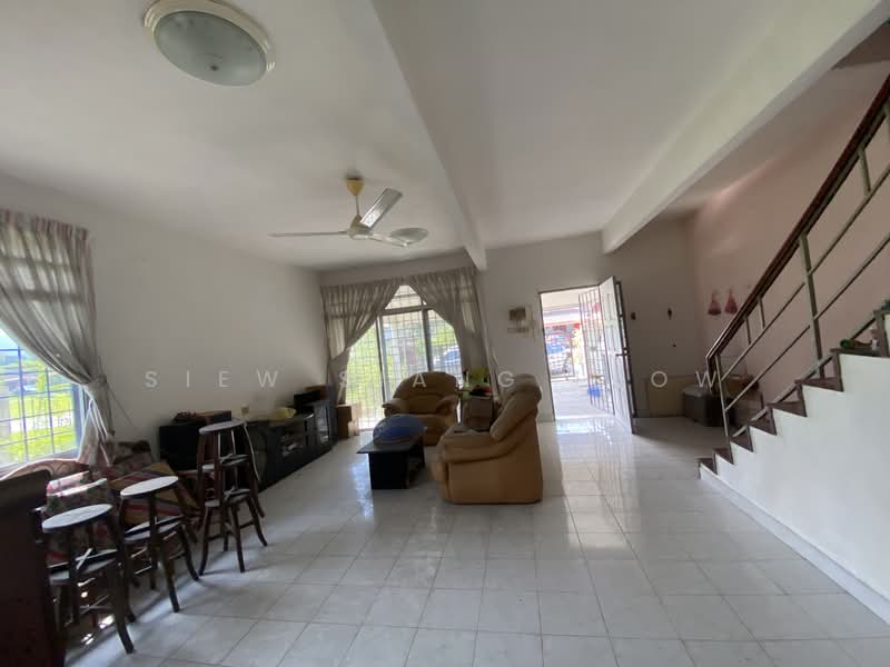 Taman Bandar Baru untuk Untuk Dijual - RM 398,000, Mac 2026 - Living Room - PropertyGuru.com.my