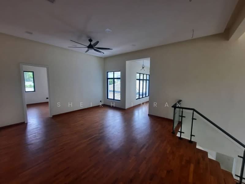 Bukit Bayu, Shah Alam untuk Untuk Dijual - RM 2,900,000, Apr 2026 - Living Room - PropertyGuru.com.my