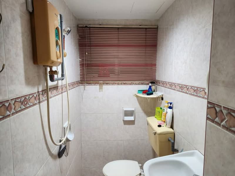 Pangsapuri Seri Gembira untuk Untuk Dijual - RM 320,000, Feb 2026 - Bathroom - PropertyGuru.com.my