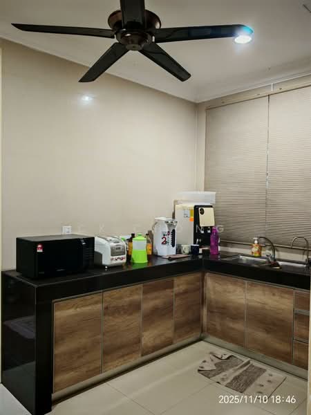 Damai Gayana untuk Untuk Dijual - RM 2,700,000, Feb 2026 - Kitchen - PropertyGuru.com.my