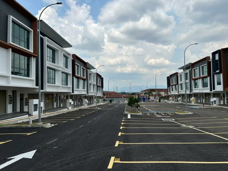 Shop / Office for Rent in Bandar Seri Putra (Bangi) - Nicky Chua - Exterior - PropertyGuru.com.my