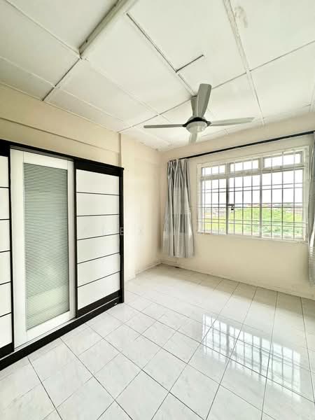 Apartment for Sale at Sri Awana Townhouse - Alex How - Bedroom - PropertyGuru.com.my