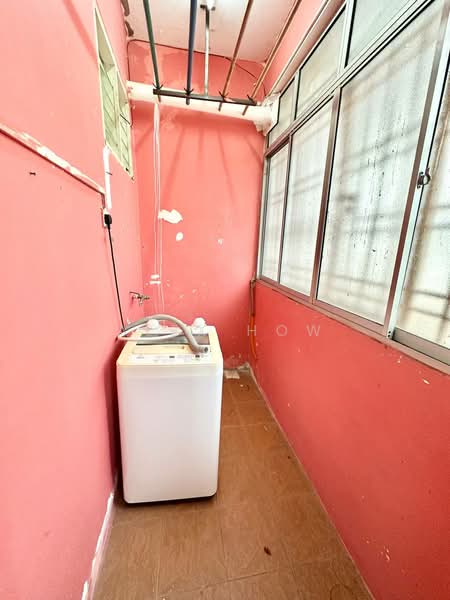 Apartment for Sale at Sri Awana Townhouse - Alex How - Balcony - PropertyGuru.com.my