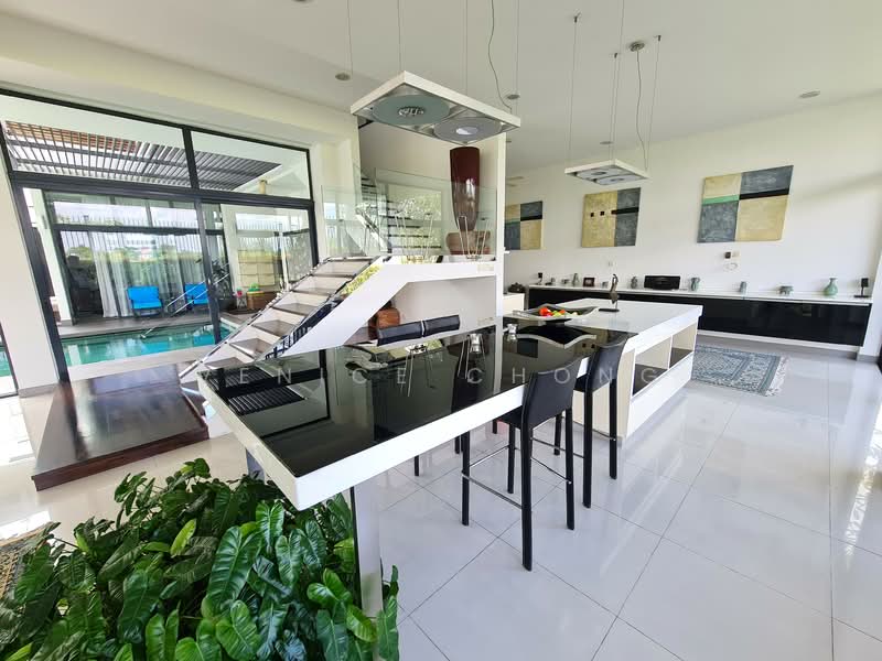 Bungalow for Sale in Seri Kembangan (Selangor) - Venice Chong - Kitchen - PropertyGuru.com.my