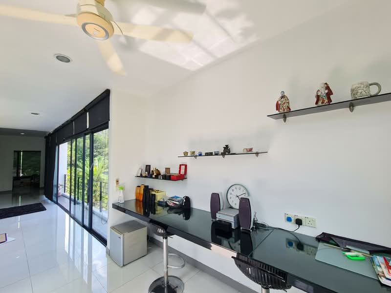 Bungalow for Sale in Seri Kembangan (Selangor) - Venice Chong - Balcony - PropertyGuru.com.my