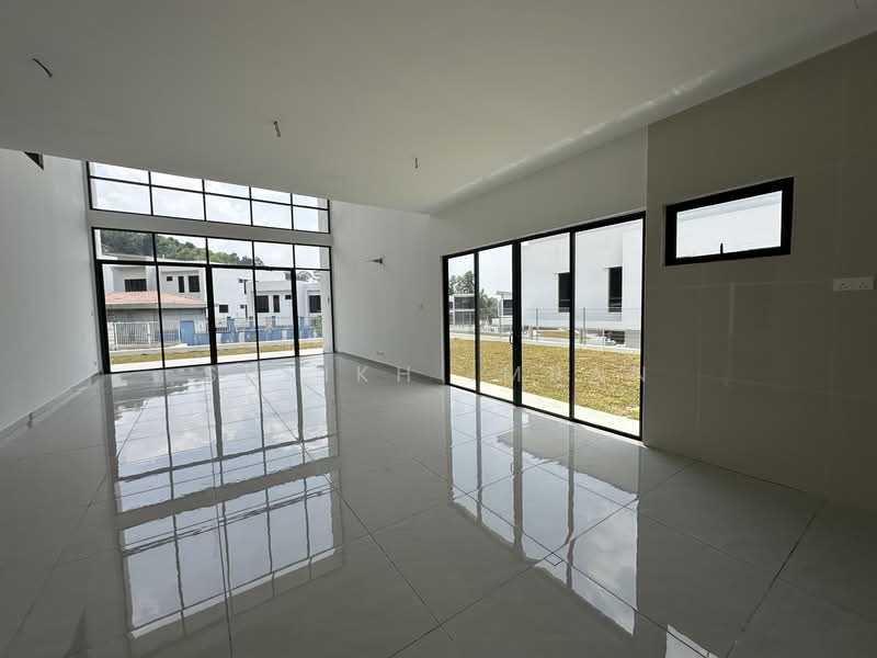 Bungalow for Sale in Bukit Jelutong (Shah Alam) - Sheikh Imran - Living Room - PropertyGuru.com.my