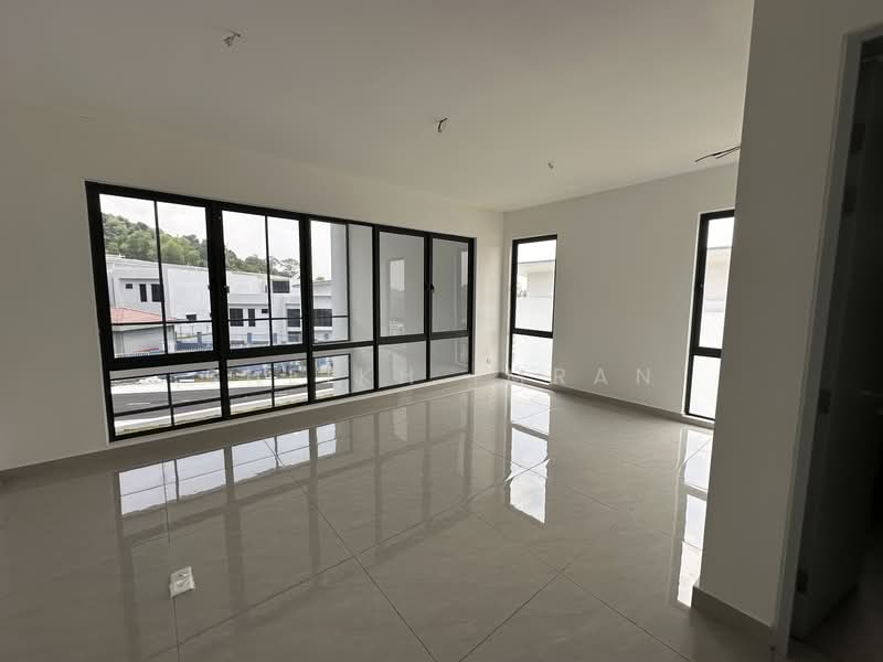 Bungalow for Sale in Bukit Jelutong (Shah Alam) - Sheikh Imran - Living Room - PropertyGuru.com.my