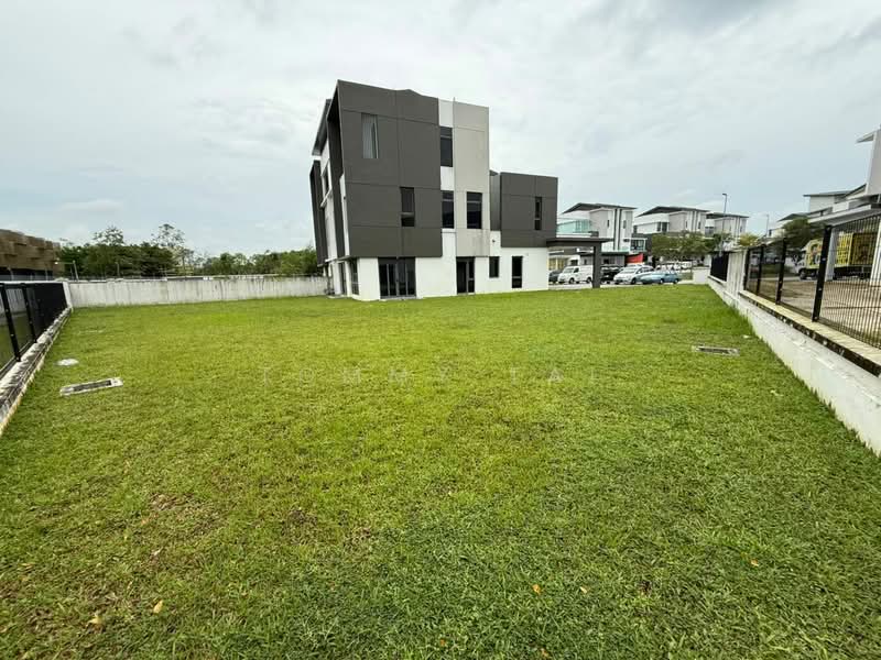 Semi-Detached House for Sale in Lenang Heights (Johor Bahru) - Tommy Tai - Exterior - PropertyGuru.com.my