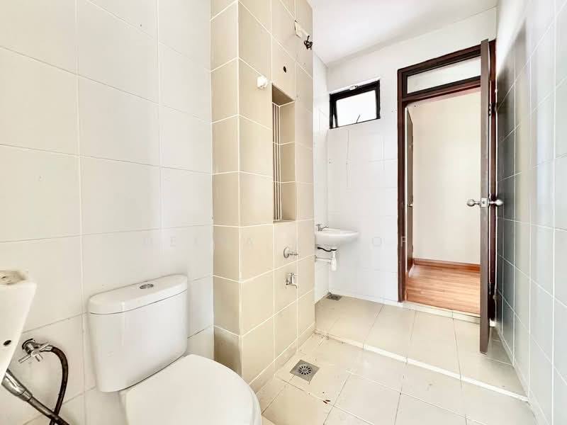 Bungalow for Sale in Kuala Selangor (Selangor) - Deeya Yusof - Bathroom - PropertyGuru.com.my