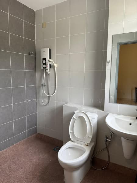 2-storey Terraced House for Rent in Seremban (Negeri Sembilan) - Ong Jia Hui - Bathroom - PropertyGuru.com.my