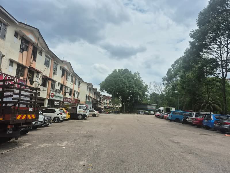 Taman Selesa Jaya untuk Untuk Disewa - RM 2,000 /bulan, Mac 2026 - Exterior - PropertyGuru.com.my