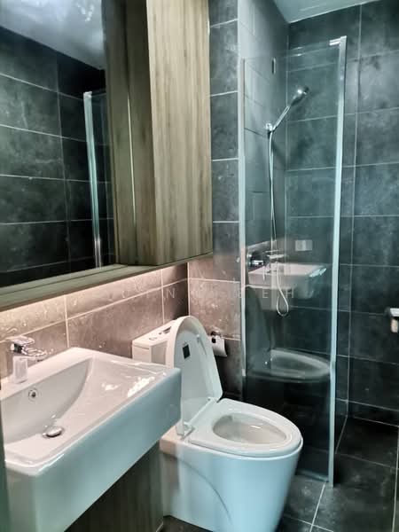 Service Residence for Rent at Suasana @ Utropolis - Quinn Beh - Bathroom - PropertyGuru.com.my