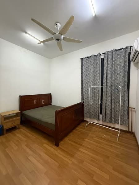 Kondominium untuk Disewa di Chymes @ Gurney - Kelly Kok - Bedroom - PropertyGuru.com.my