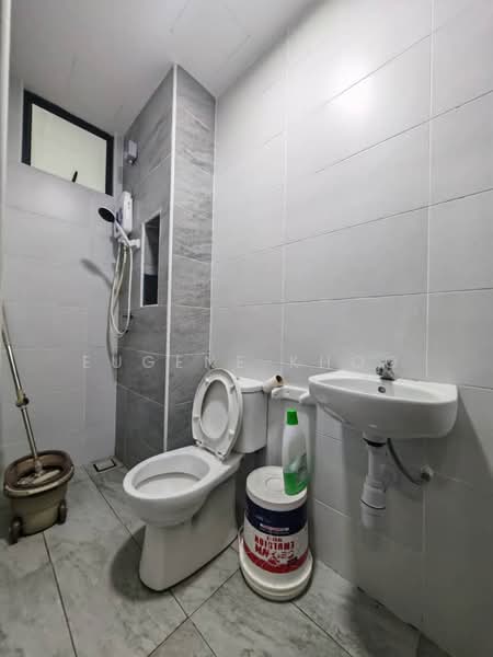 Condominium for Rent at KSL Residence 2 @ Kangkar Tebrau - Eugene Khoo - Bathroom - PropertyGuru.com.my