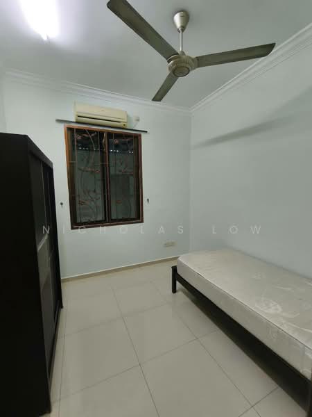 Austin Height Mount Austin Cluster untuk Untuk Disewa - RM 3,500 /bulan, Mac 2026 - Bedroom - PropertyGuru.com.my