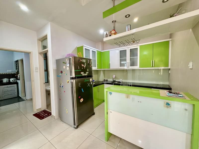 Cluster House for Rent in Taman Adda Heights (Tebrau) - Alex Sieh - Kitchen - PropertyGuru.com.my