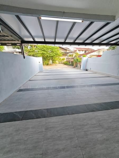 1-storey Terraced House for Sale in Taman Dato Penggawa Barat (Tampoi) - Shanice Tan - Exterior - PropertyGuru.com.my