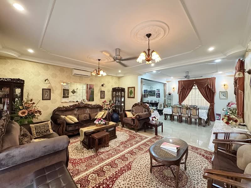Bungalow for Sale in Seksyen 2 (Shah Alam) - NORFADILAH ZAINUDDIN - Living Room - PropertyGuru.com.my