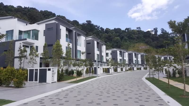 2-storey Terraced House for Sale in Taman Melawati (Ulu Kelang) - Teck Wee - Exterior - PropertyGuru.com.my