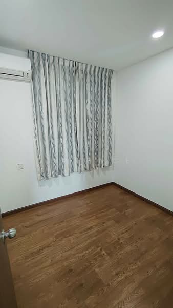 Condominium for Sale at Bay Point @ Country Garden Danga Bay - Clarence Low - Interior - PropertyGuru.com.my