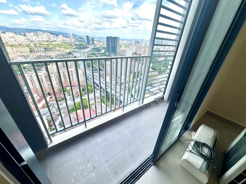 MiNest Residence untuk Untuk Disewa - RM 2,600 /bulan, Feb 2026 - Balcony - PropertyGuru.com.my