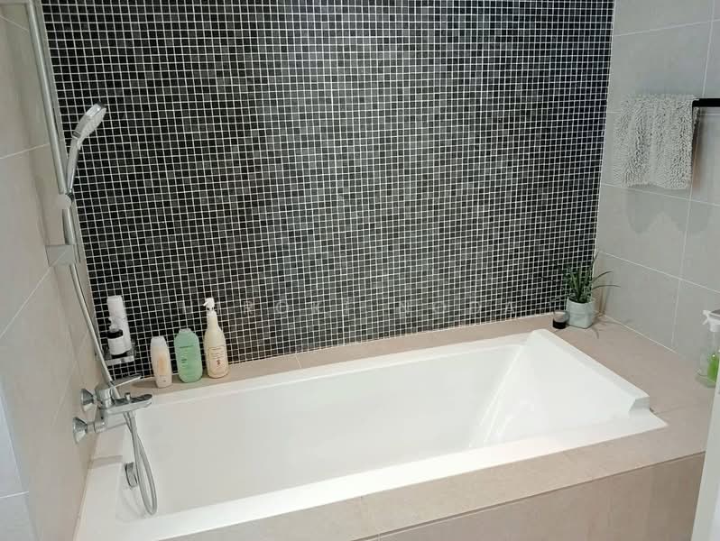 Ooak Serviced Apartments @ Kiara 163 untuk Untuk Dijual - RM 880,000, Mac 2026 - Bathroom - PropertyGuru.com.my