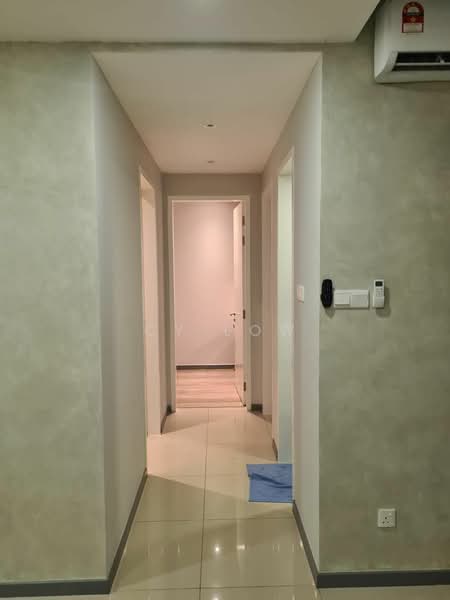 Service Residence for Rent at United Point (Residensi Berpadu) - CY Low - Corridor - PropertyGuru.com.my