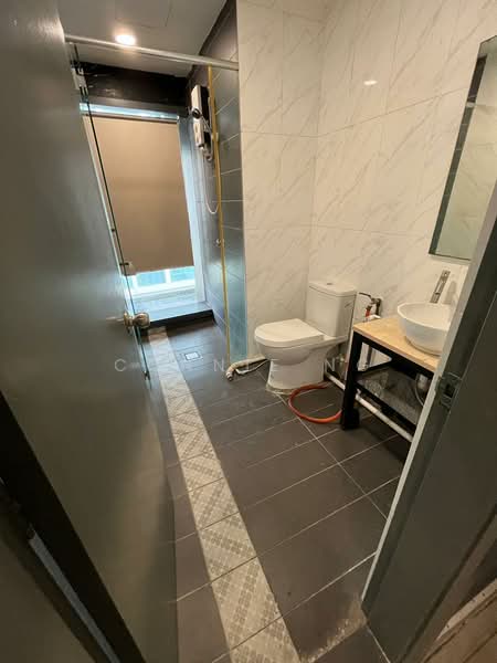 Service Residence for Sale at Service Office Suite (SOS) @ Empire City - Connie Ng - PropertyGuru.com.my